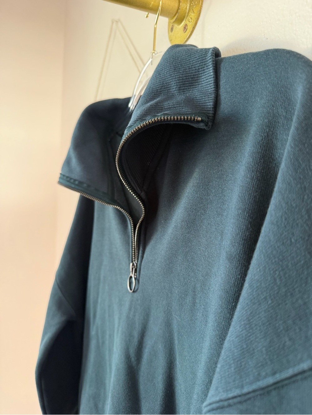 Athleta quarter zip sweatshirt in blue/green